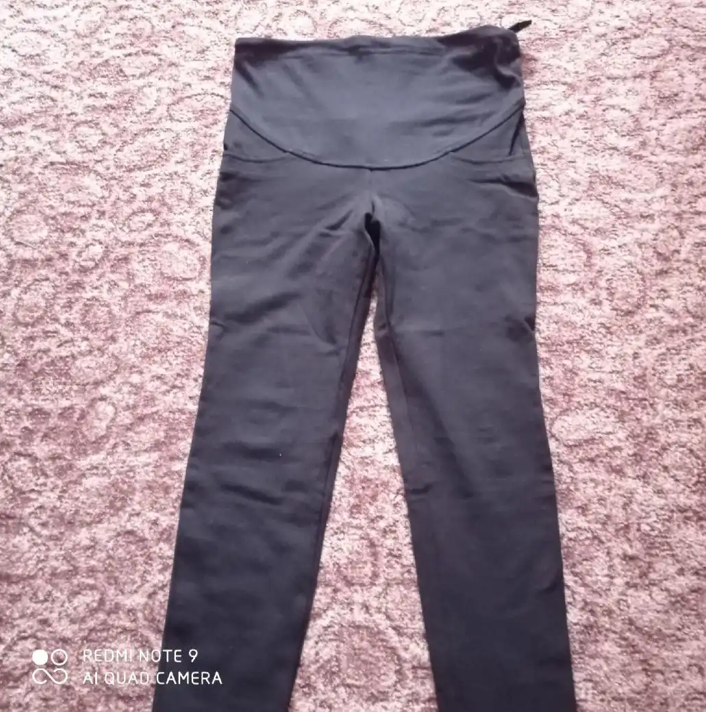 Отдам одежду для будущих мам размер 44-46 - Беременным (Одежда) в Орск-Новотроицк