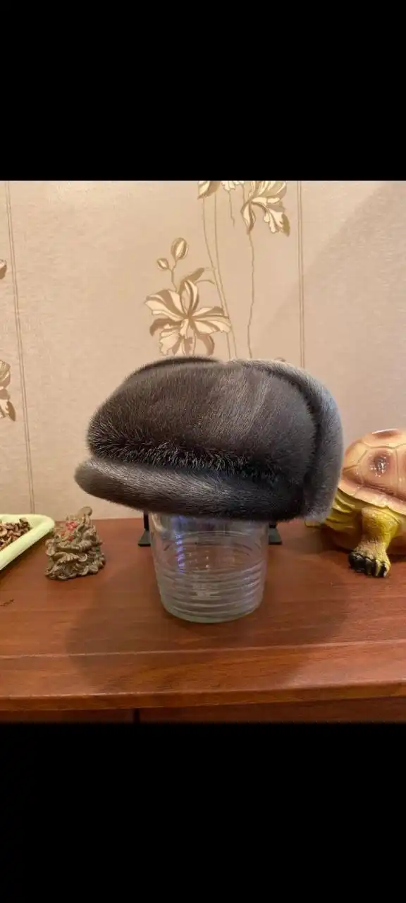 Продам шапку из нерпы размер 60 - Головные уборы (Одежда) в Новотроицк