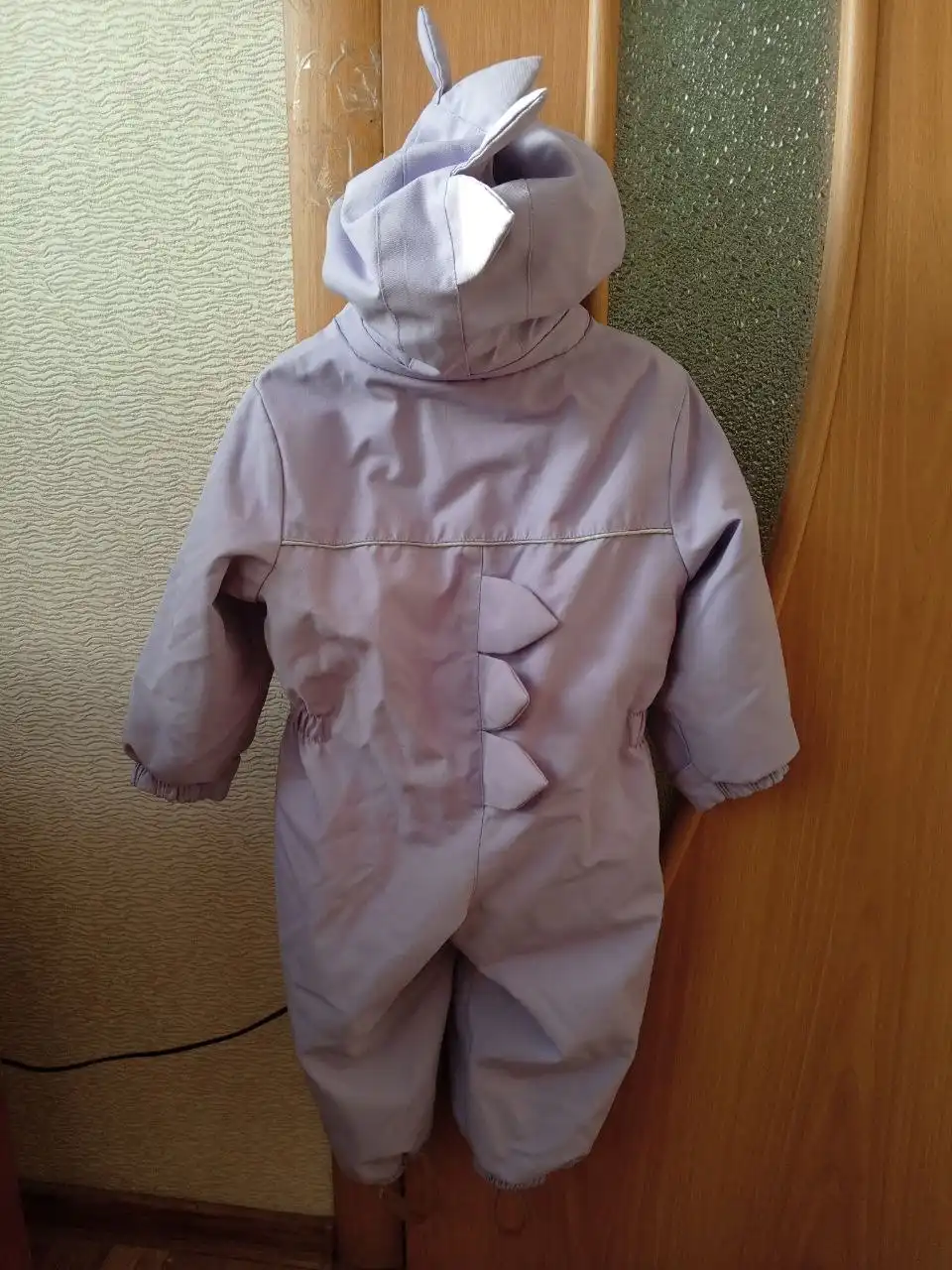 Детская одежда: ветровка, комбинезон, шапка с варежками - Одежда для детей (Товары для детей) в Новотроицк
