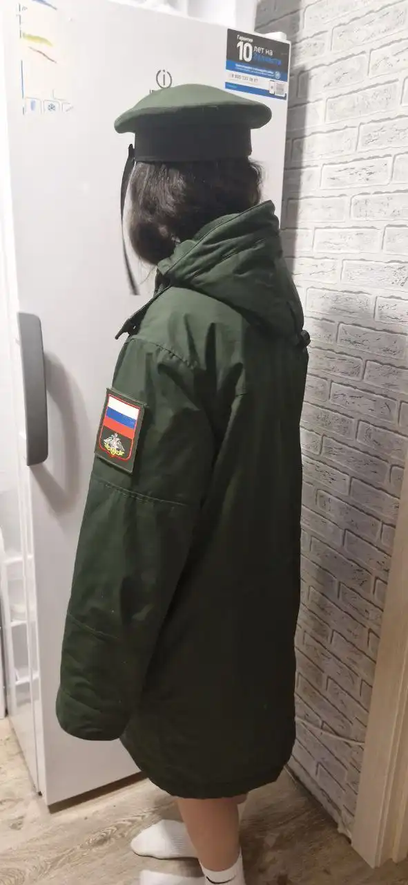 Продам зимнюю куртку аляска военная - Верхняя одежда (Одежда) в Орск