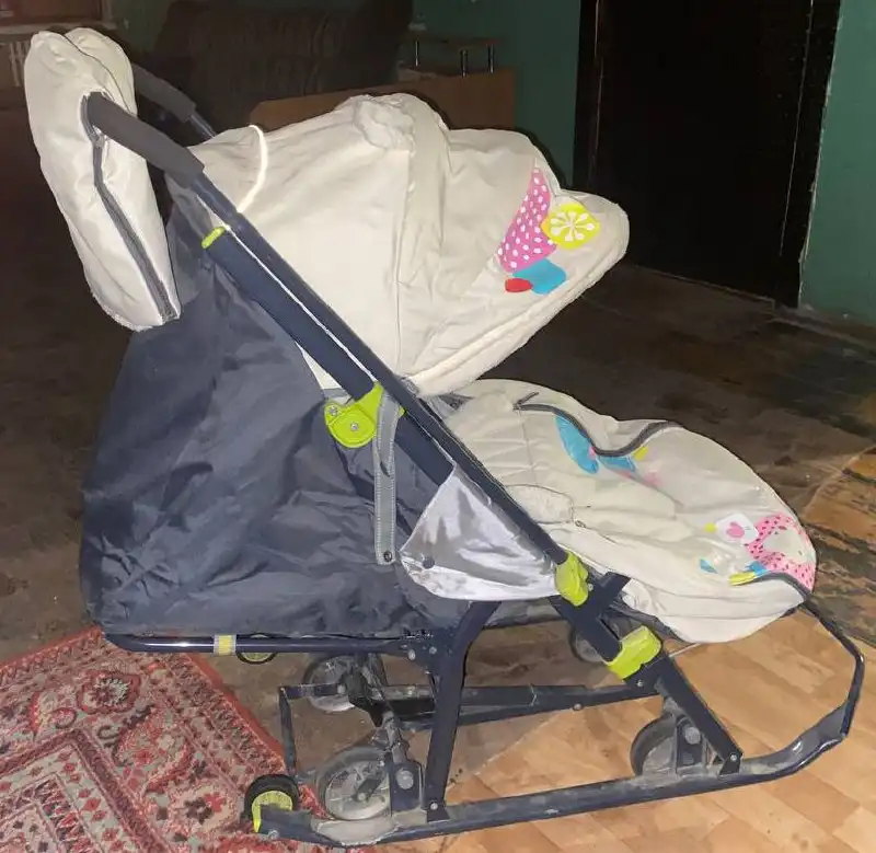 Санки-коляска с тремя положениями - Коляски и санки (Товары для детей) в Орск-Новотроицк