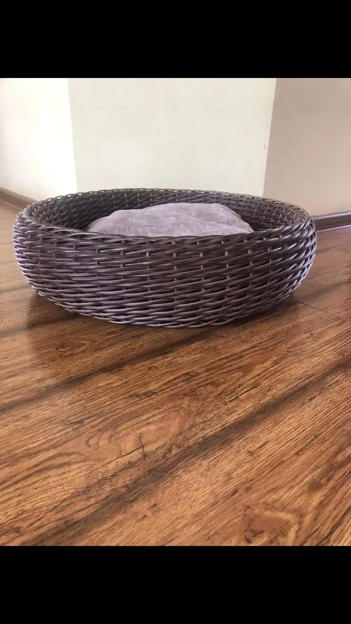 Лежанка для домашних питомцев из ротанга ручной работы - Товары для животных (Животные) в Орск