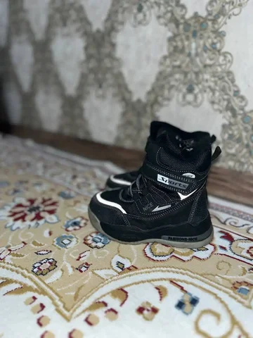 Продам зимние сапоги для ребенка - Детская обувь в Орск