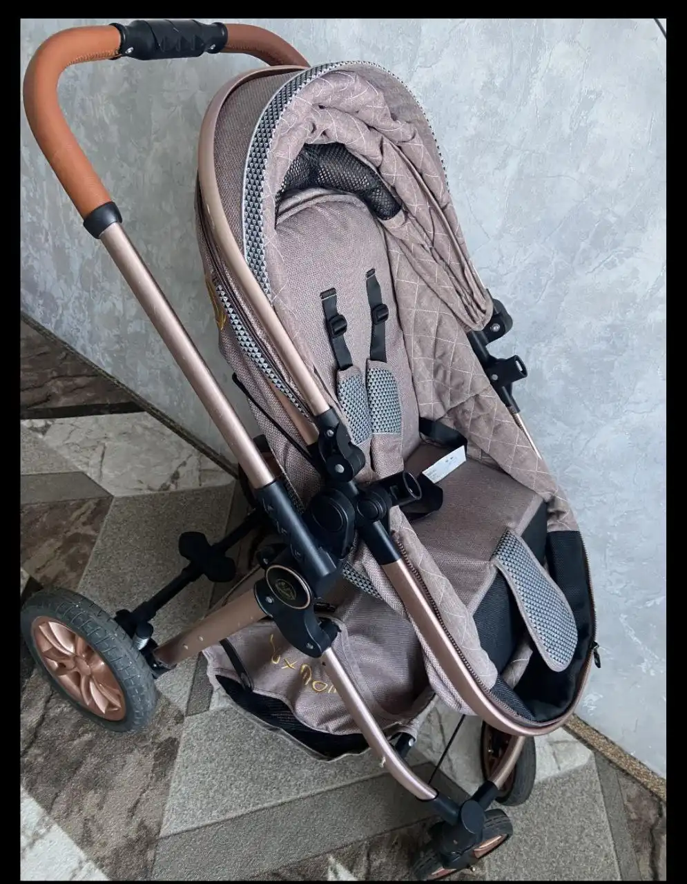 Продам гайку - Запчасти в Орск-Новотроицк