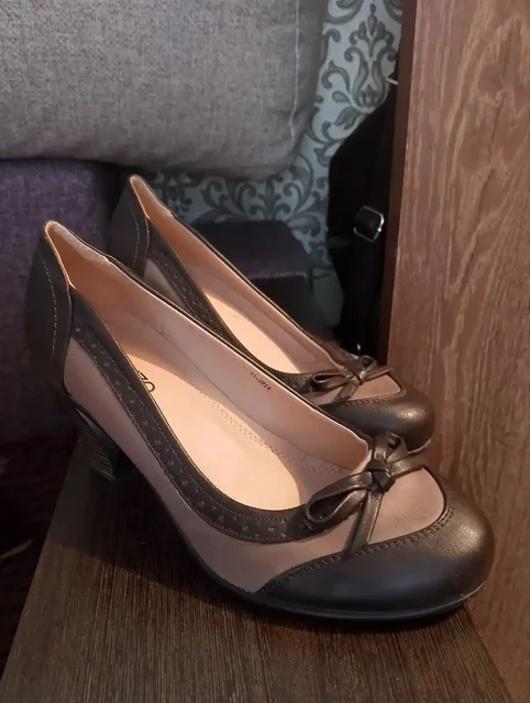 Отдам обувь размер 37 - Спортивная одежда в Орск