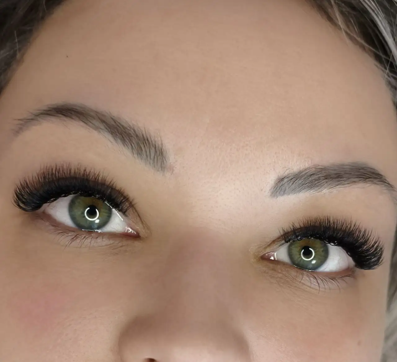 Услуги по наращиванию ресниц и маникюру в Орске-Новотроицке - Красота (Услуги) в Орск-Новотроицк