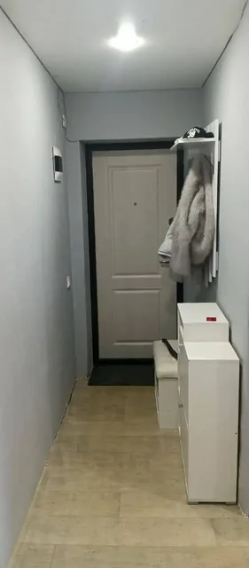 Сдам двухкомнатную квартиру - Гараж в Орск