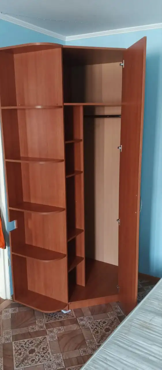 Продам шкаф 220 см и кровать 200×160 - Мебель (Для дома и дачи) в Орск