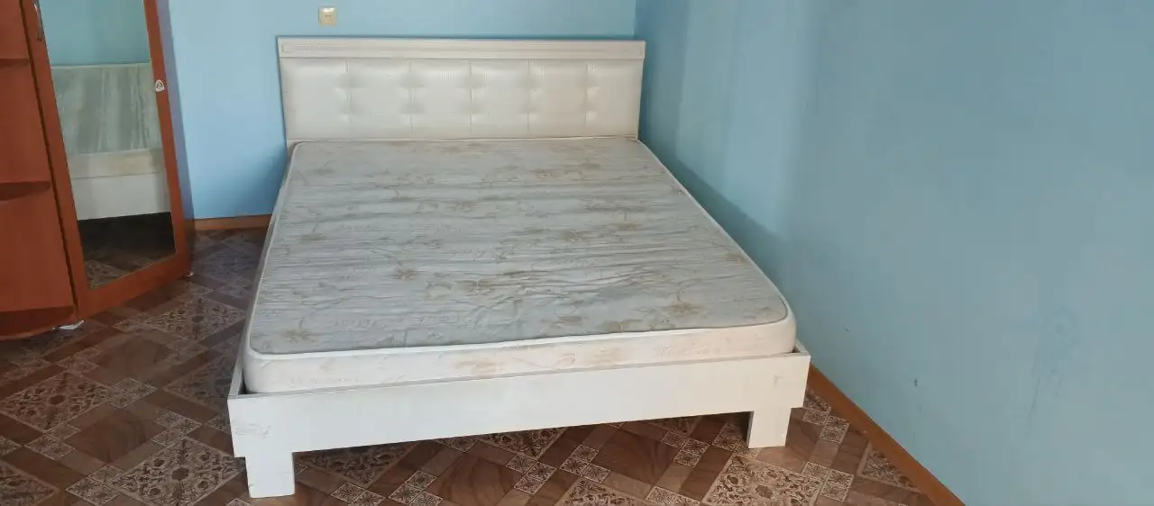 Продам шкаф 220 см и кровать 200×160 - Мебель (Для дома и дачи) в Орск