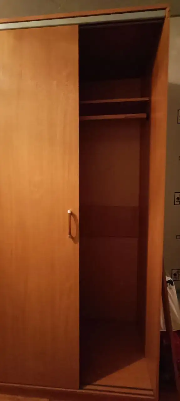 Продам шкаф-купе в хорошем состоянии - Мебель (Для дома и дачи) в Орск