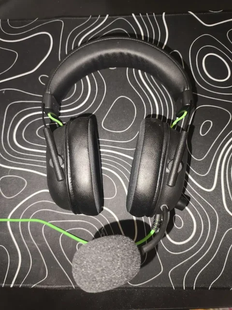 Продам наушники в хорошем состоянии - Компьютерные аксессуары в Орск