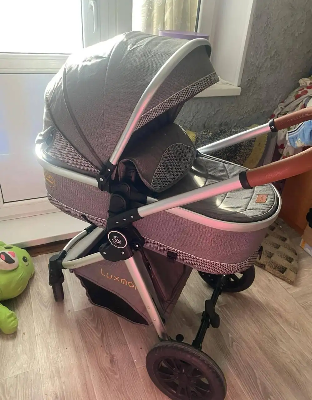 Продам коляску срочно в хорошем состоянии - Коляски (Товары для детей) в Новотроицк