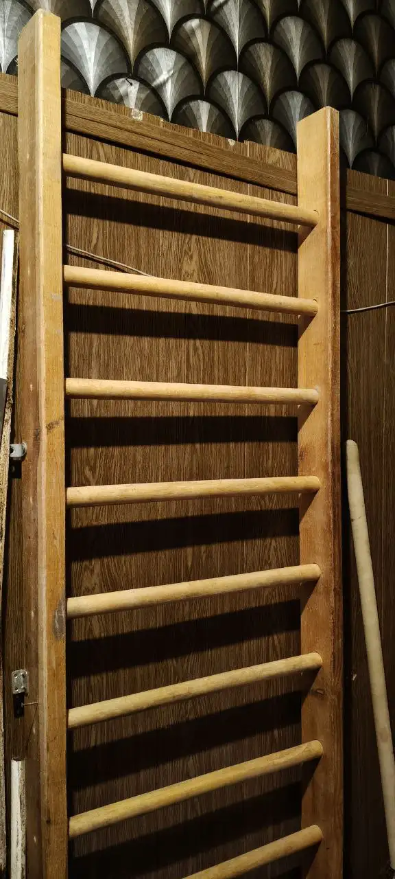 Продам шведскую стенку из дерева - Спорт и отдых (Хобби и отдых) в Орск