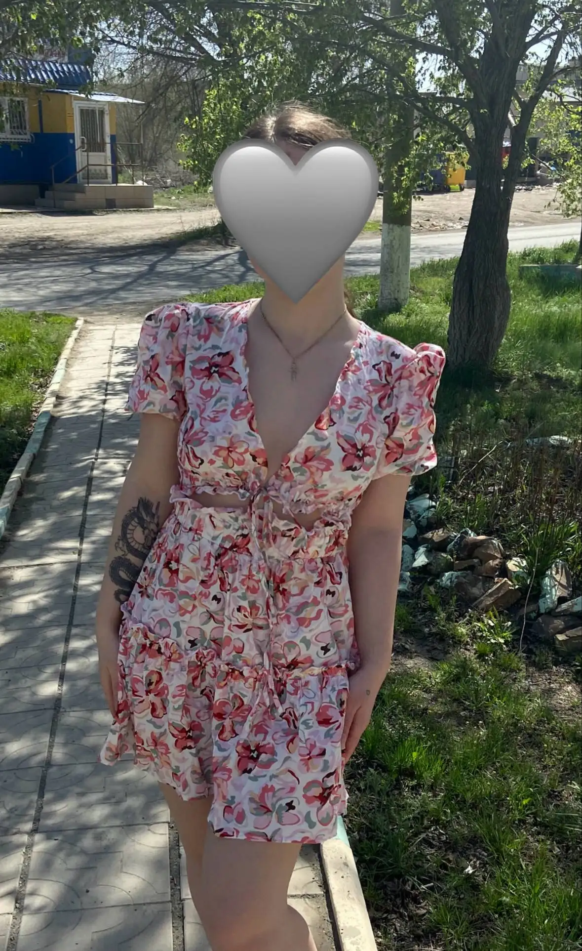 Продам летние вещи: платье хлопок и костюм из льна - Одежда в Орск