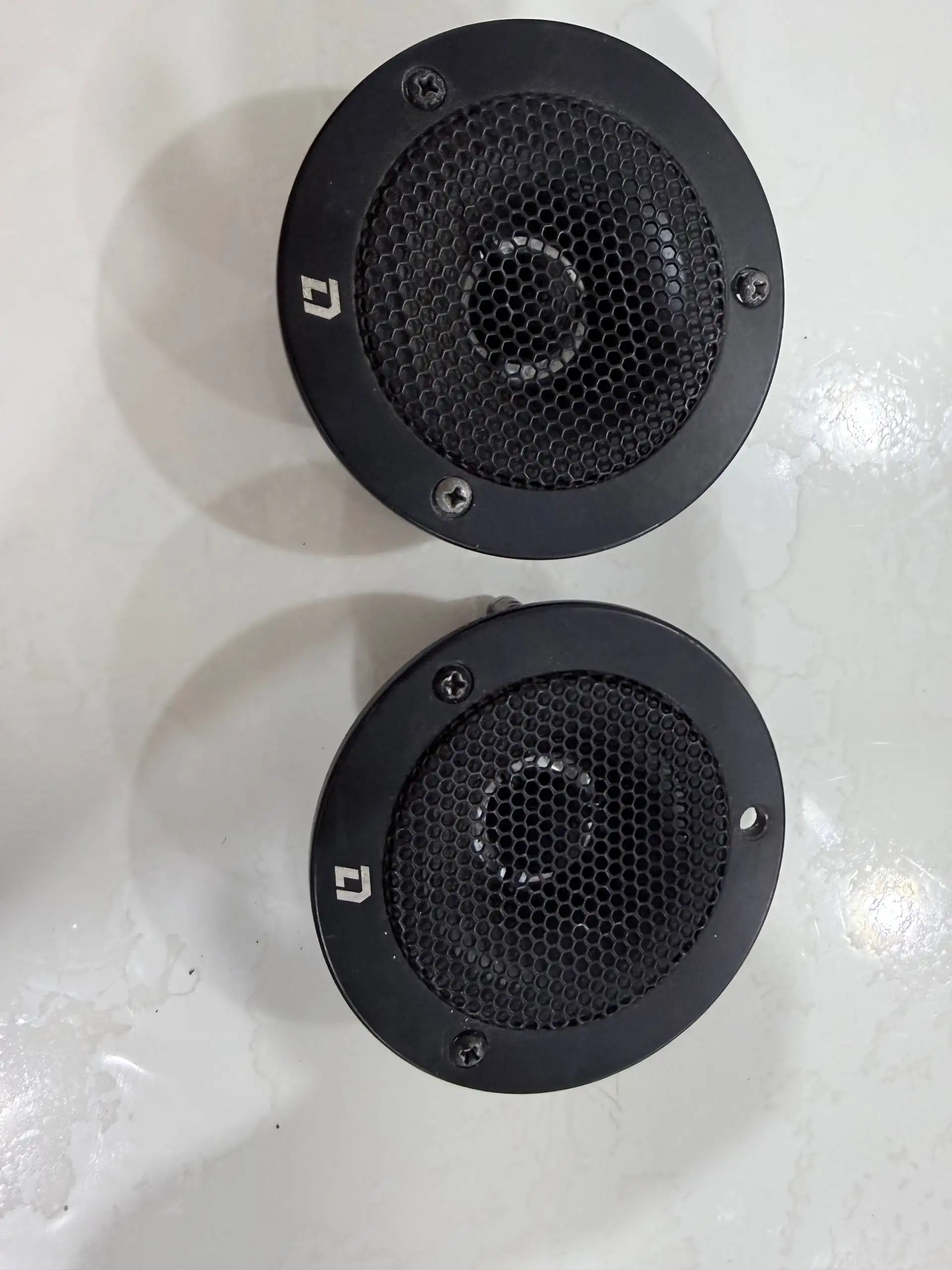 Продажа усилителя и магнитолы - Автозвук (Электроника) в Орск