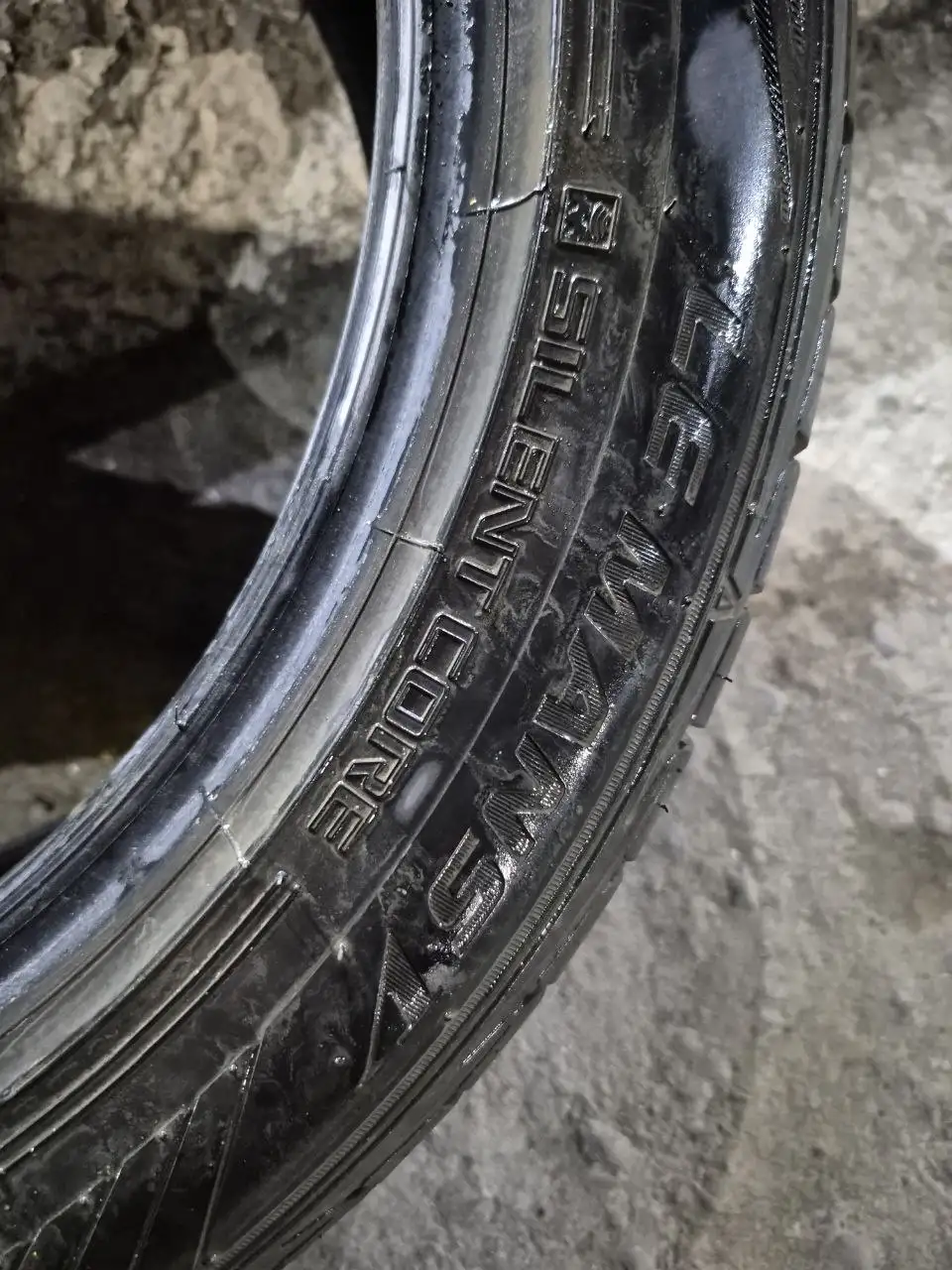 Продажа двух баллонов Dunlop 215/50 R17 - Шины и диски (Авто) в Орск или Новотроицк