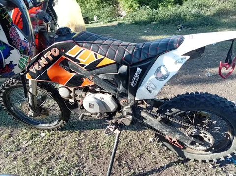 Продам Пит 125 кубов запчасти - Авто в Орск