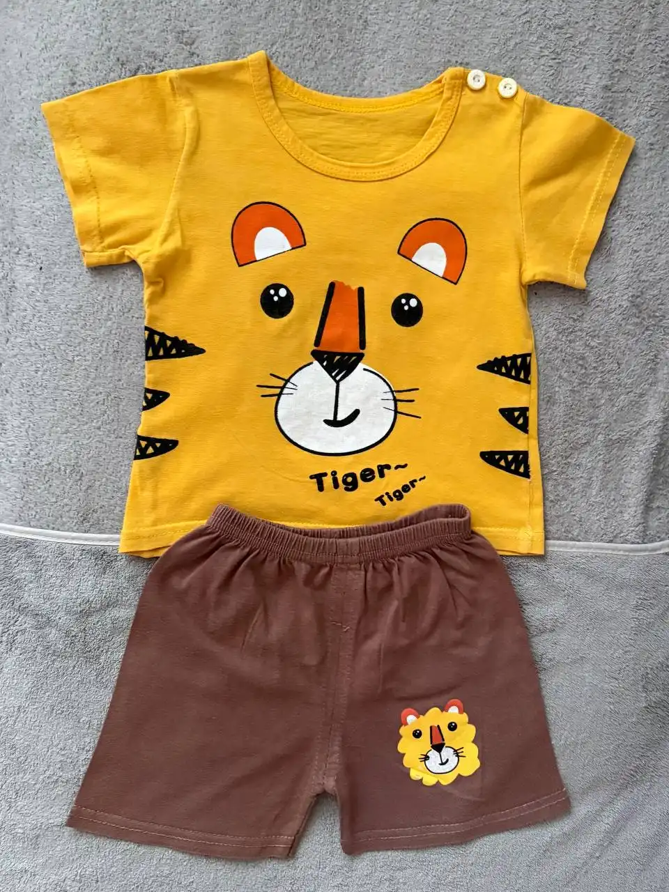 Отдам костюм в садик