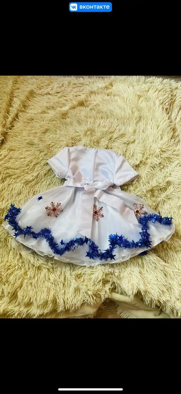 Платье нарядное костюм снежинки