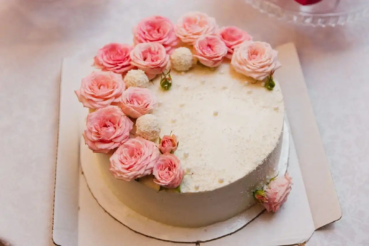 Торты и бенто торты на любое торжество - Кулинария (Услуги) в Кемерово