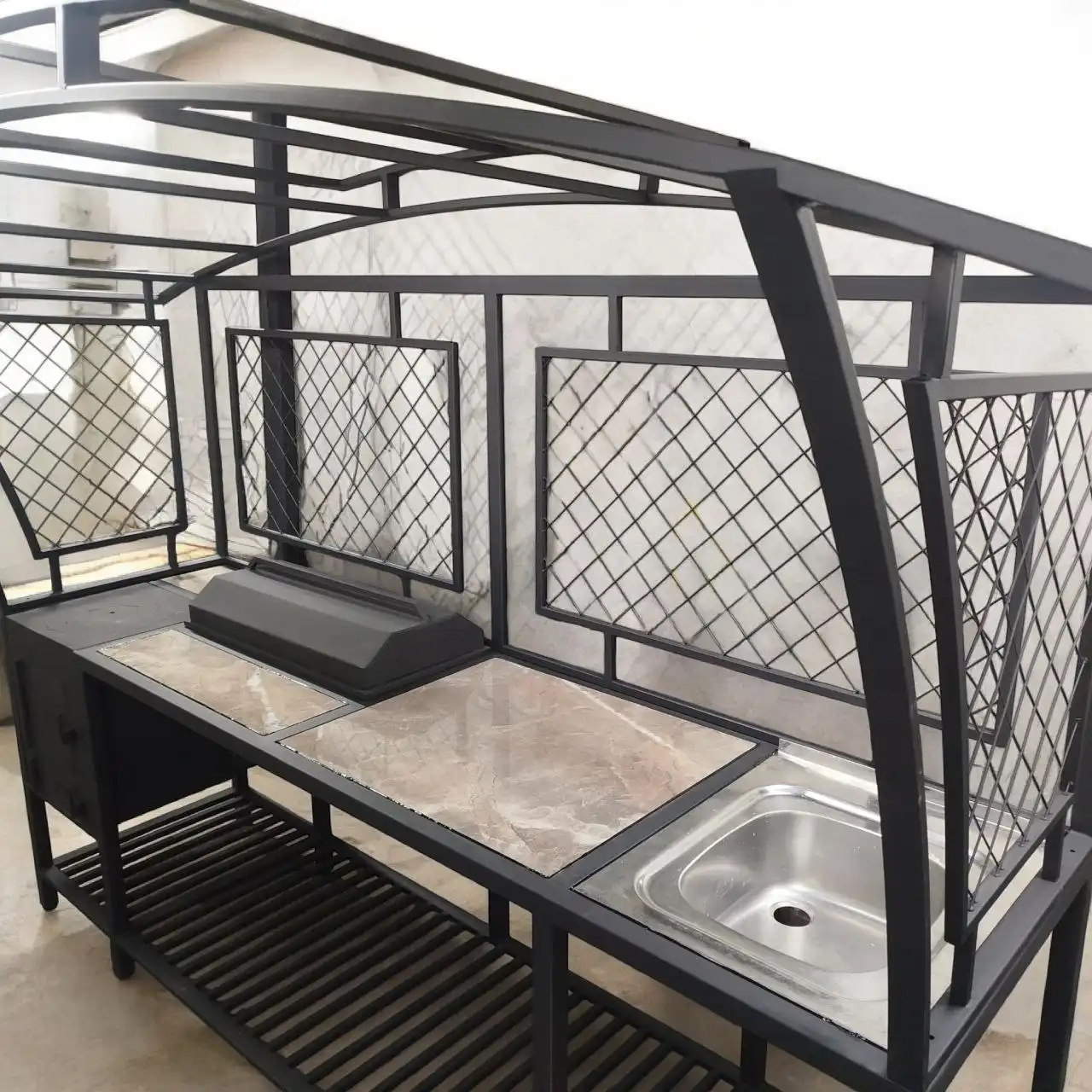 Мангальная зона с печью под казан и жаровней - Мангалы и барбекю (Для дома и дачи) в Кемерово