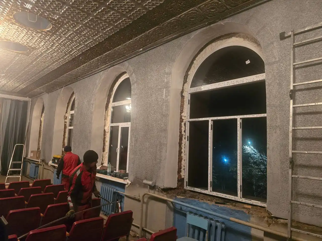 Остекление балконов и лоджий под ключ - Ремонт и строительство (Услуги) в Кемерово