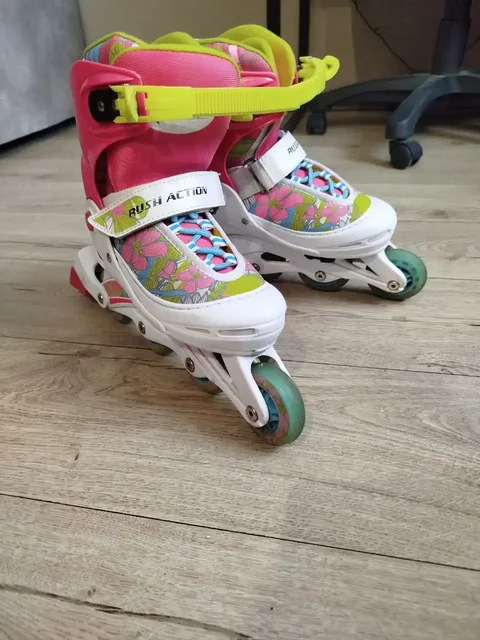 Продам роликовые коньки-трансформер для ребёнка - Игровые аксессуары в Кемерово