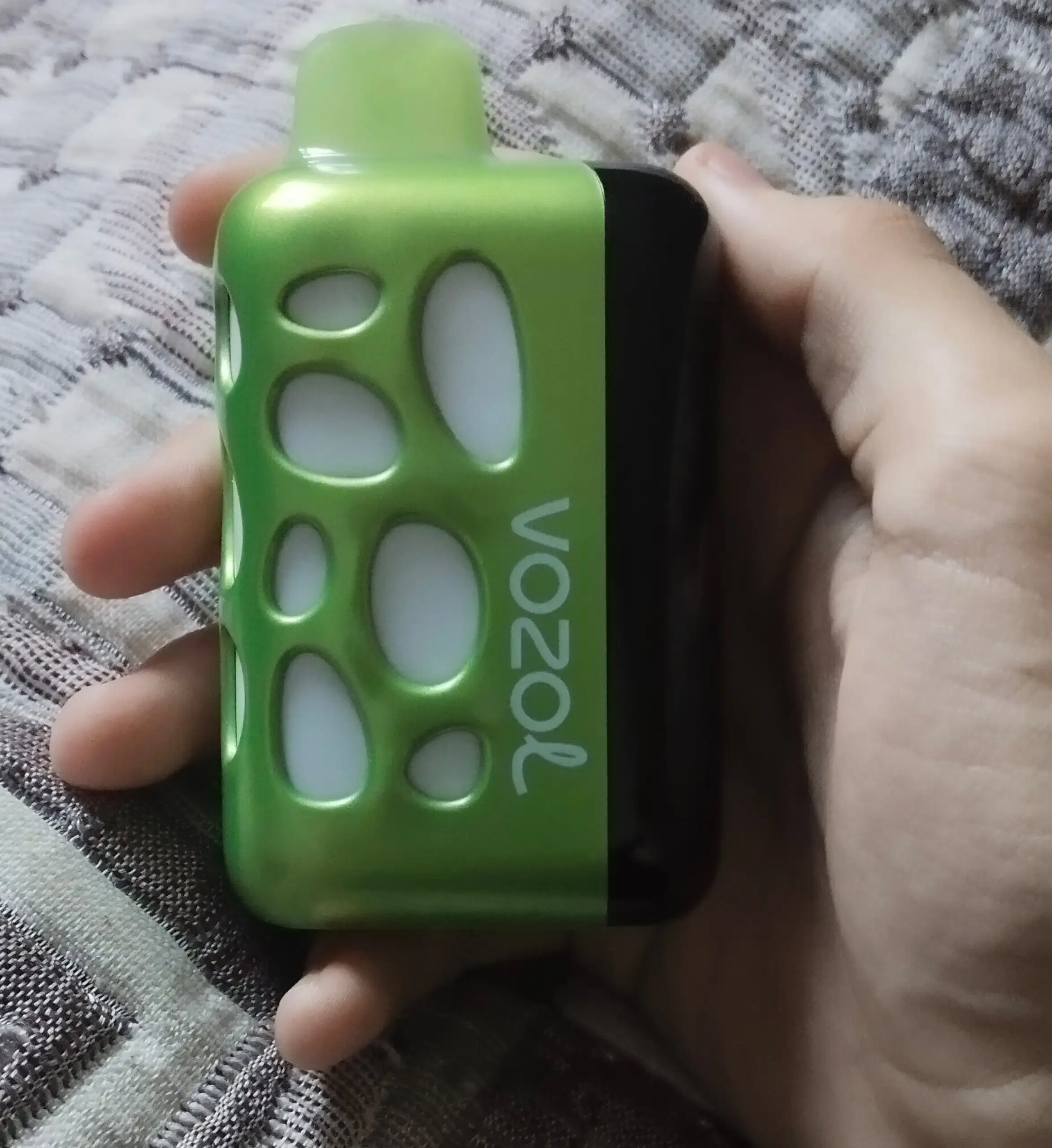 Продам VOSOL 36000 Двойное Яблоко - Вейпы и электронные сигареты (Электроника) в Ярославль