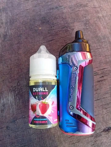 Продажа Voopoo Drag 2 с банкой жижи 'Леденая клубника' - Вейп-устройства в Ярославль