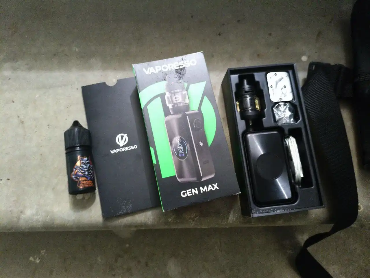 Vaporesso Gen Max в идеальном состоянии - Вейп (Электроника) в Ярославль