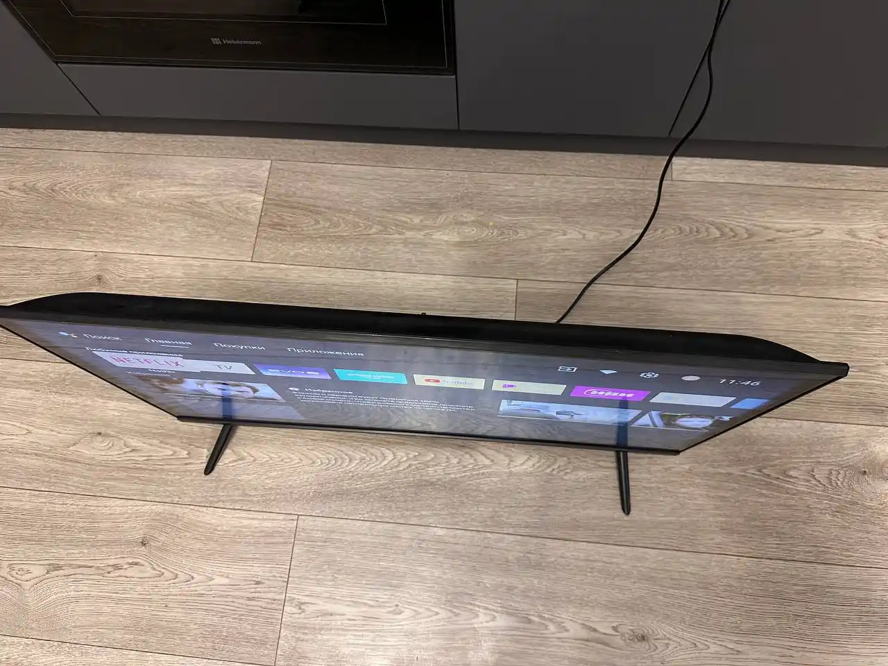 Продам телевизор Haier 32 smart tv s1