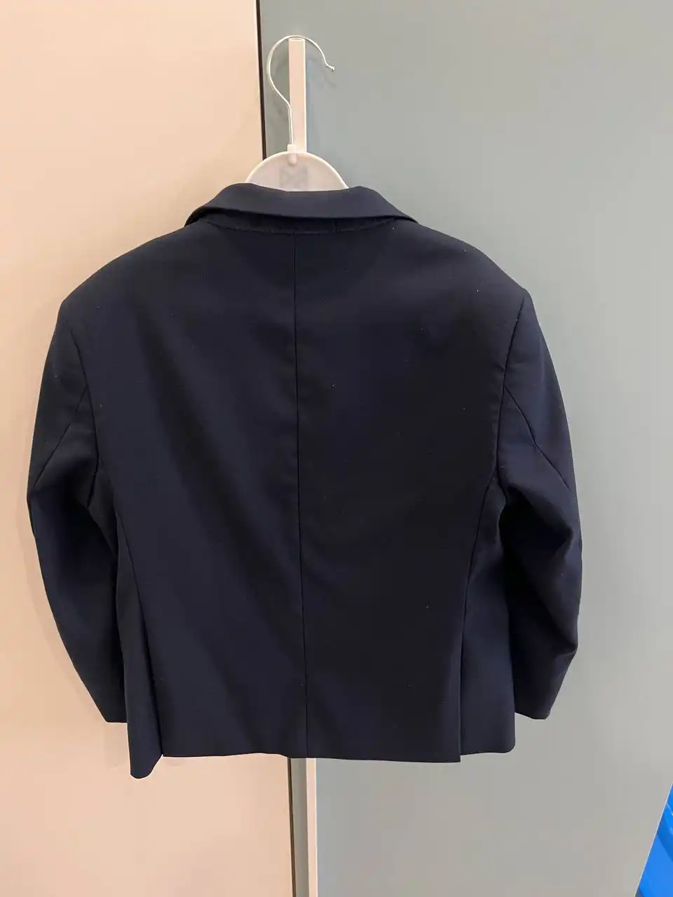 Продам детскую одежду