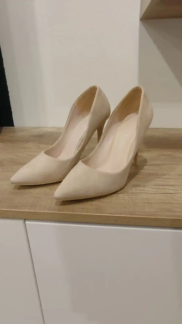 Отдам обувь разных размеров