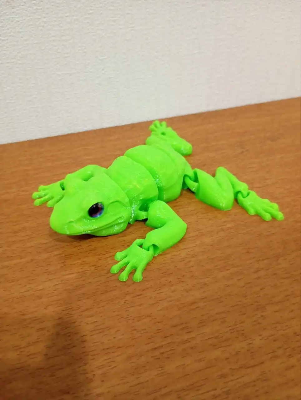 Шарнирные игрушки в наличии