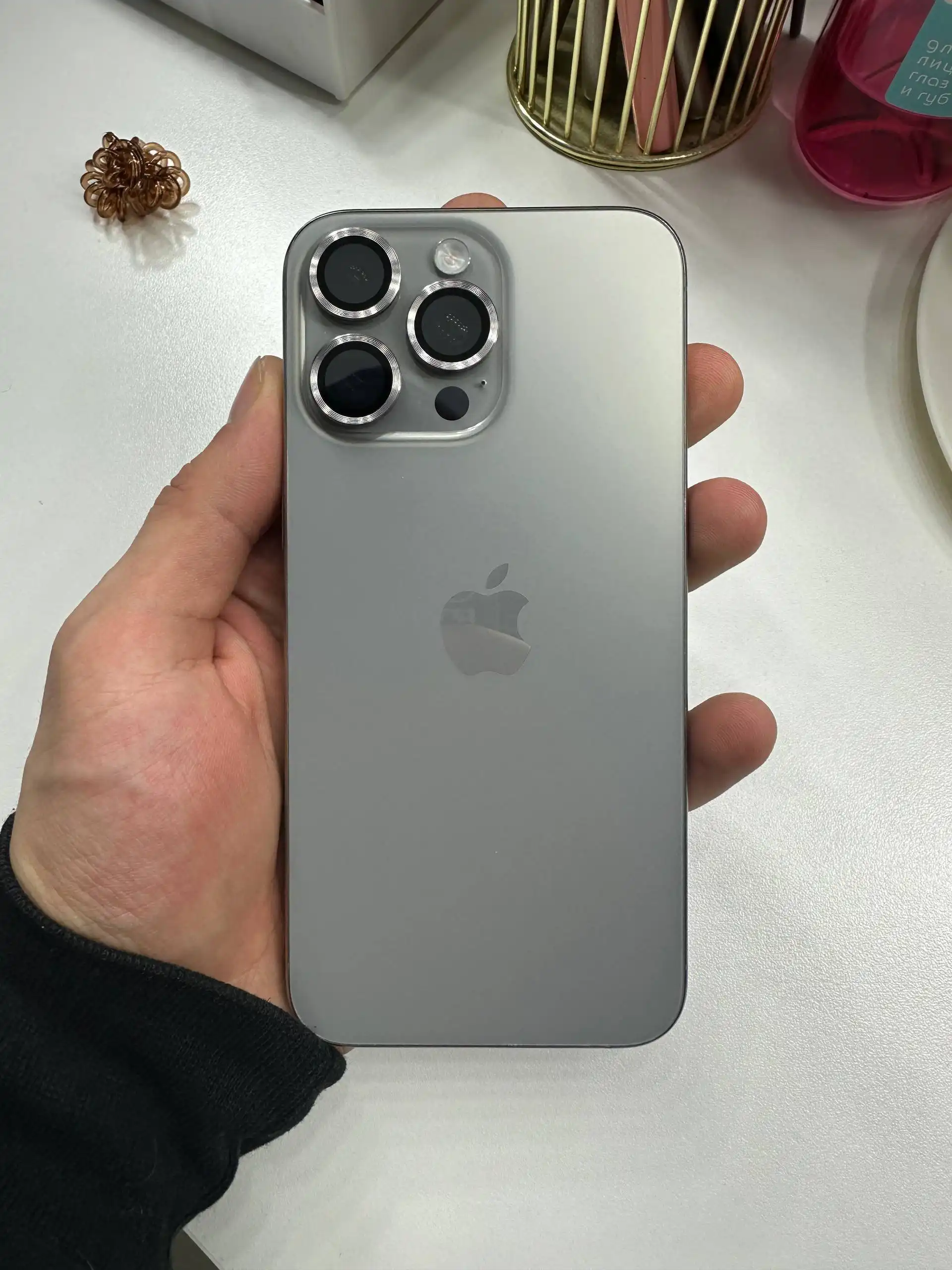 iPhone 15 Pro Max 256gb Natural Titan с заменой дисплея и аккумулятора