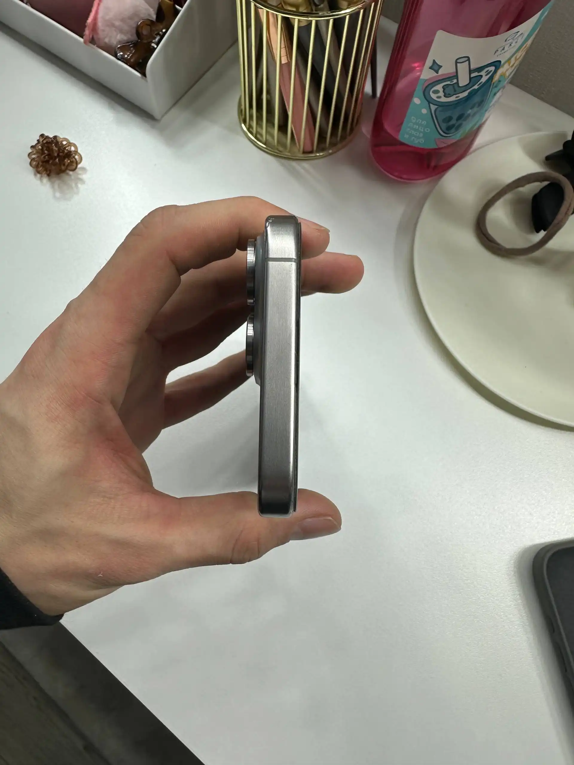 iPhone 15 Pro Max 256gb Natural Titan с заменой дисплея и аккумулятора