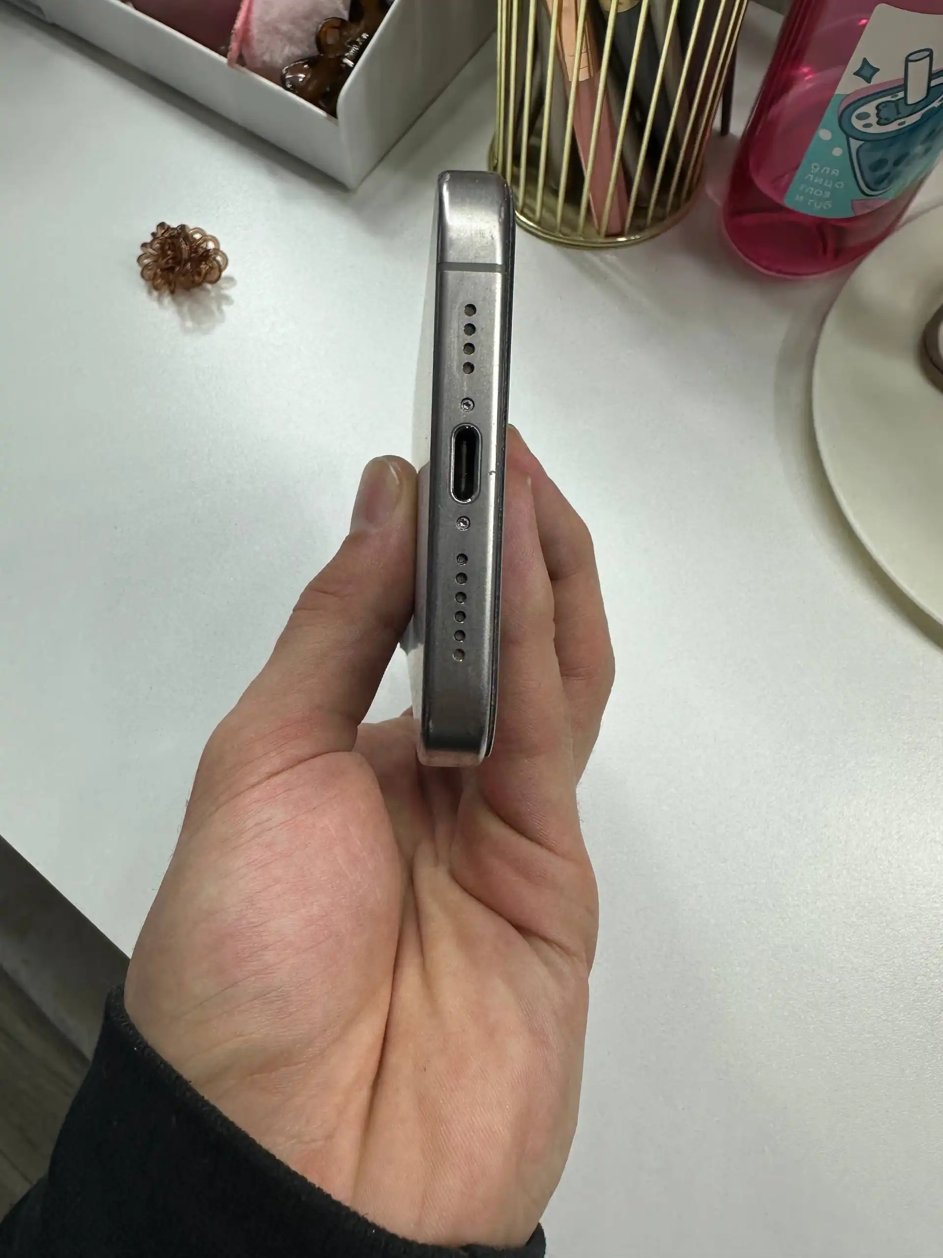 iPhone 15 Pro Max 256gb Natural Titan с заменой дисплея и аккумулятора