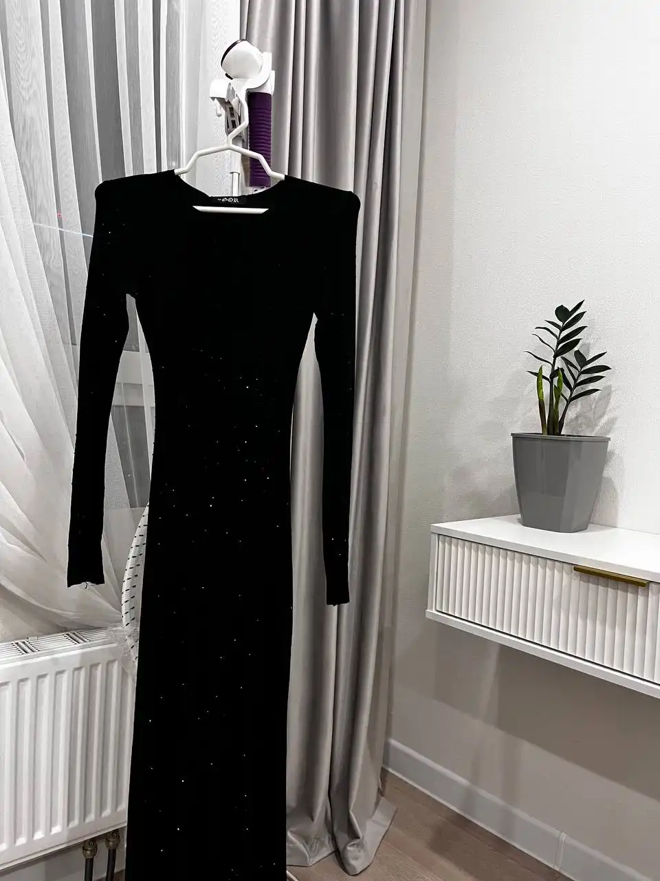 Платье новое по фигуре длина в пол размер xs/s