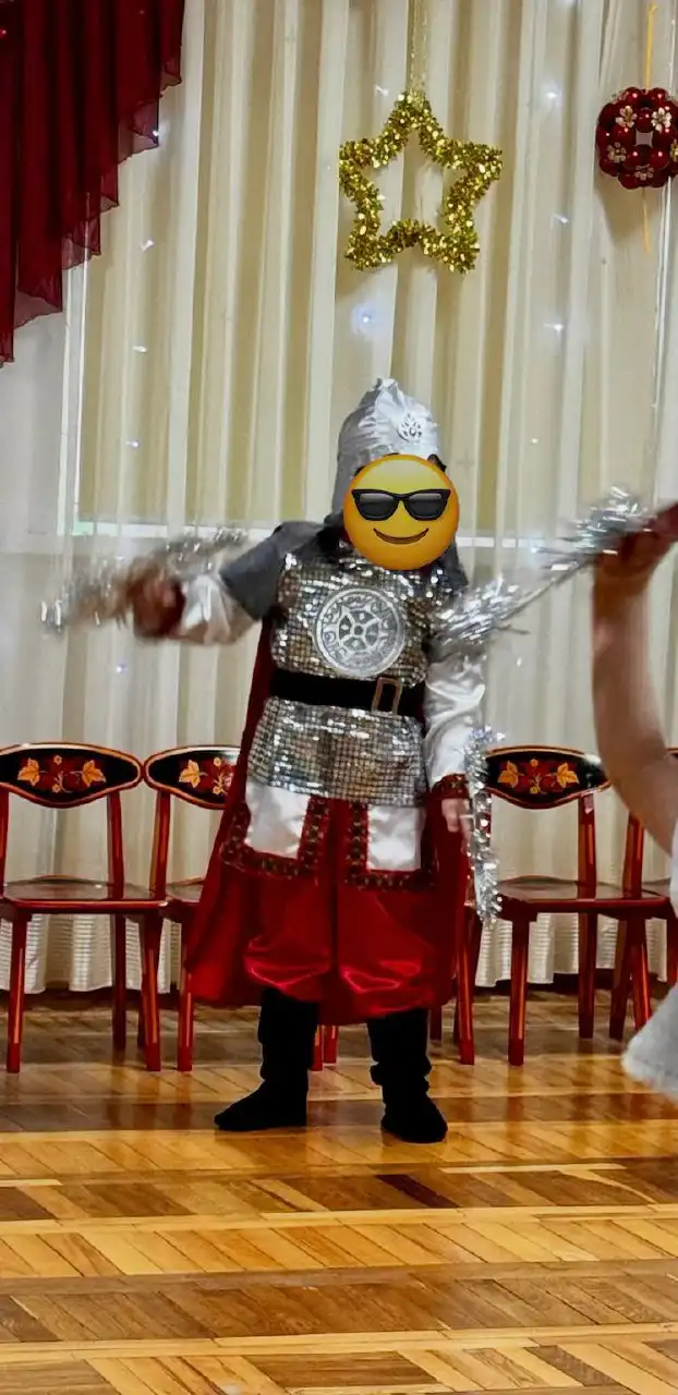 Костюмы медведя и богатыря для утренника