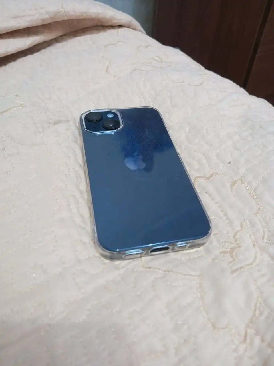 Продам iPhone 14 128 ГБ