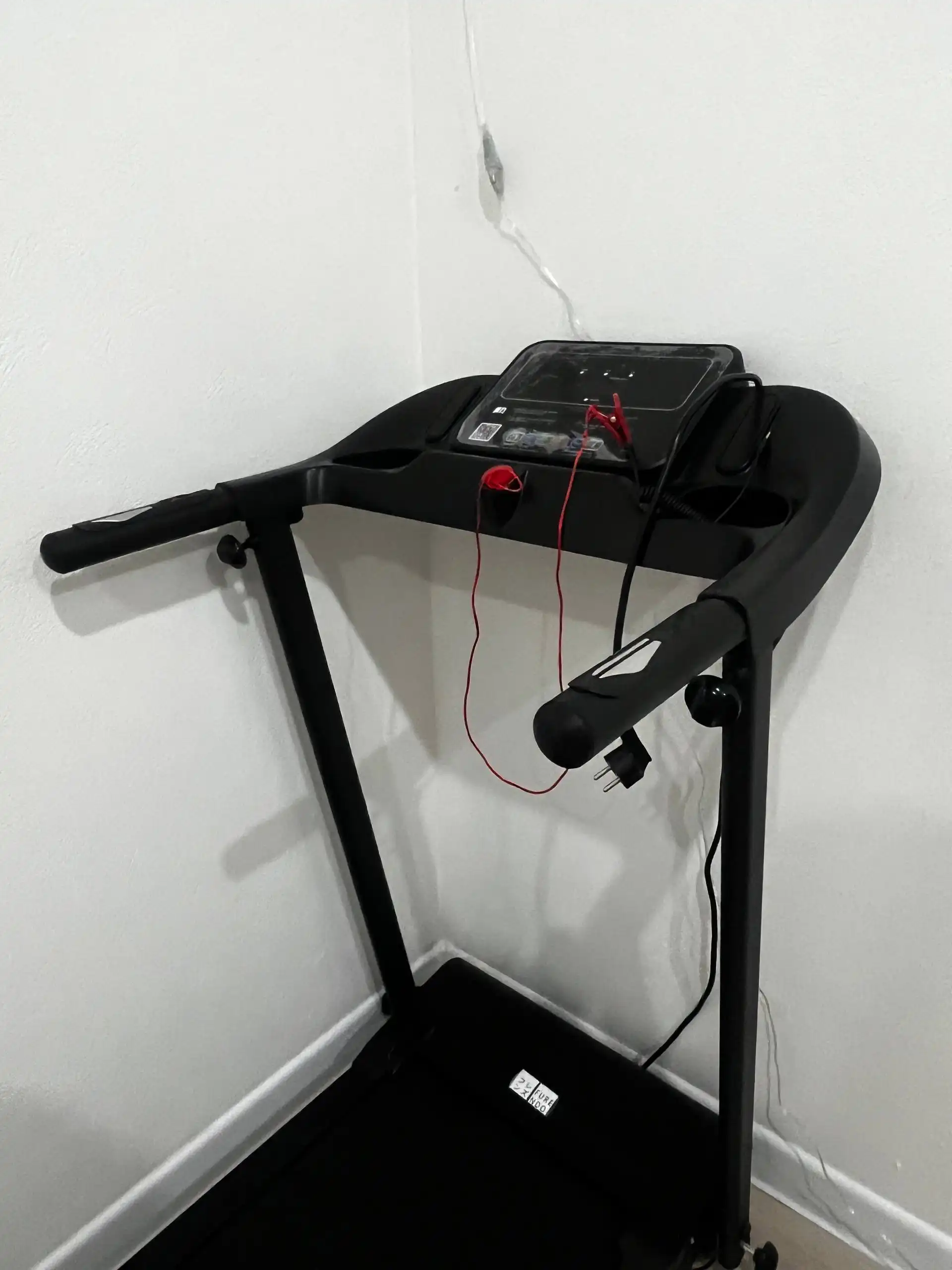 Продам беговую дорожку в идеальном состоянии