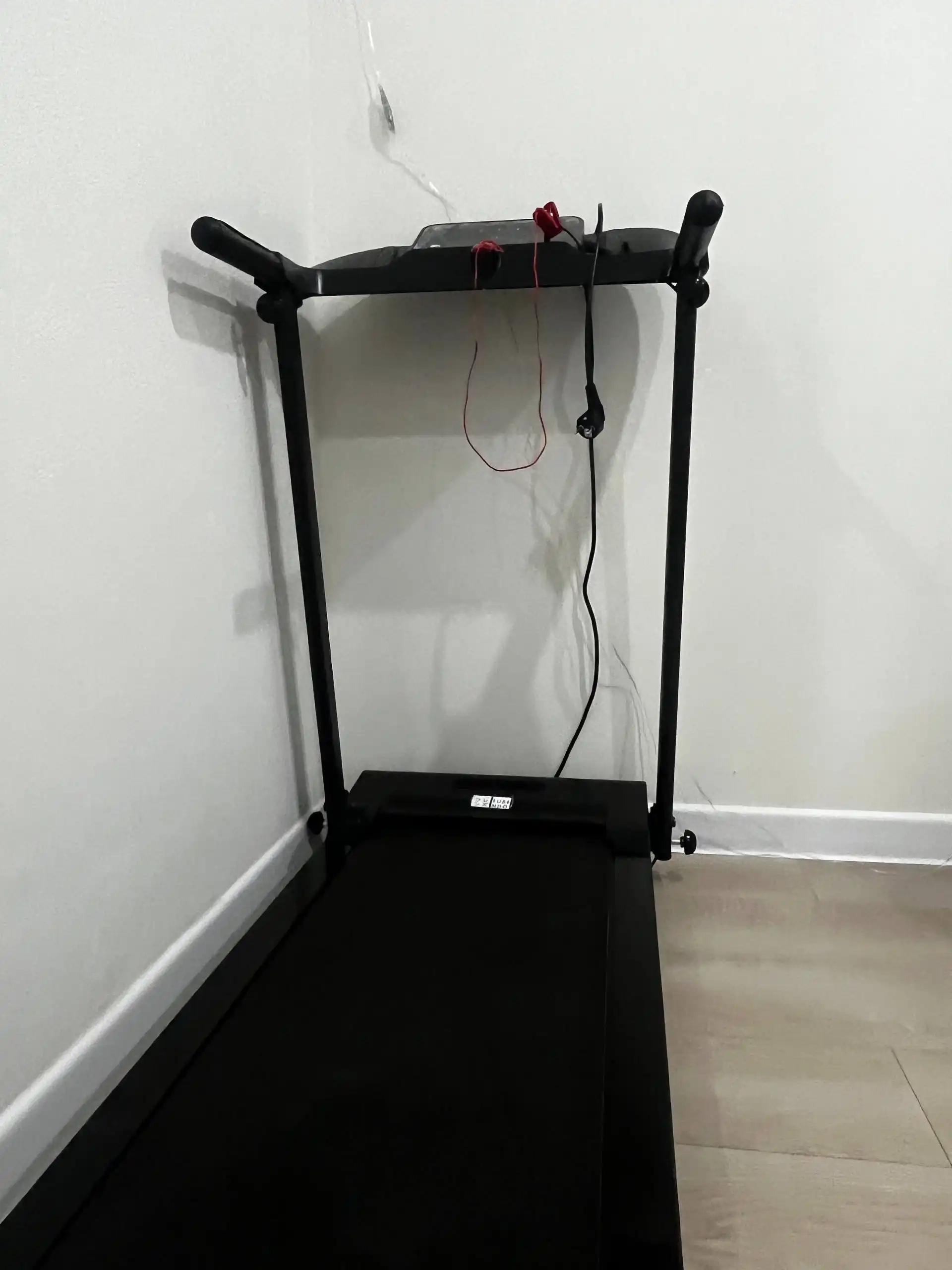 Продам беговую дорожку в идеальном состоянии