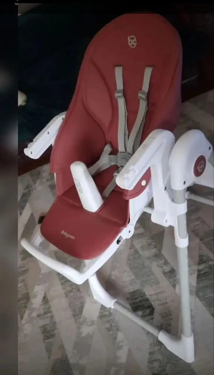 Продам детский стул-шезлонг с регулировками - Детская мебель (Товары для детей) в Пенза