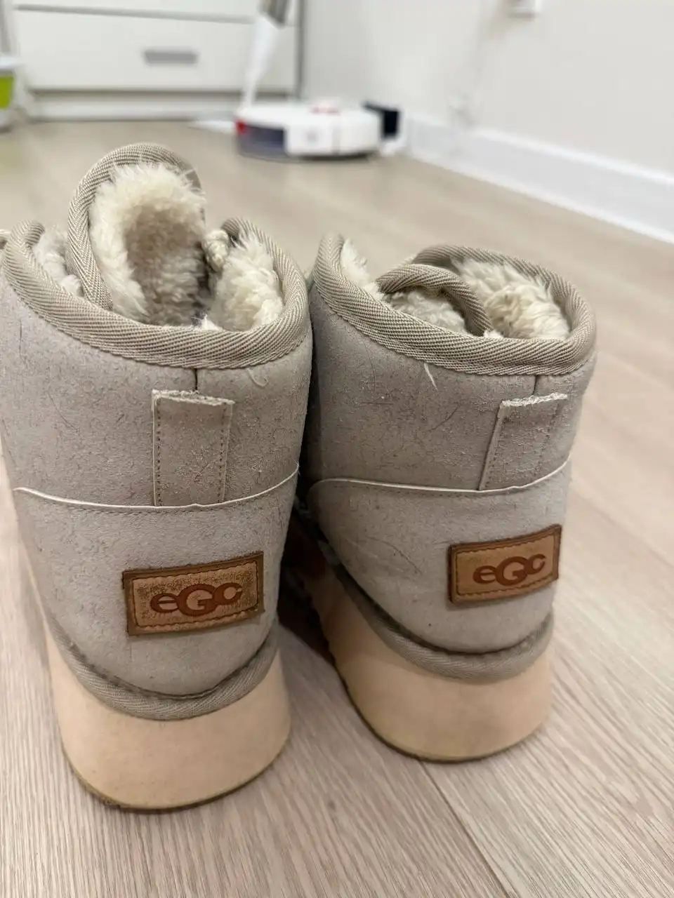 Кроссовки Adidas 39 размера - Обувь (Одежда) в Пенза