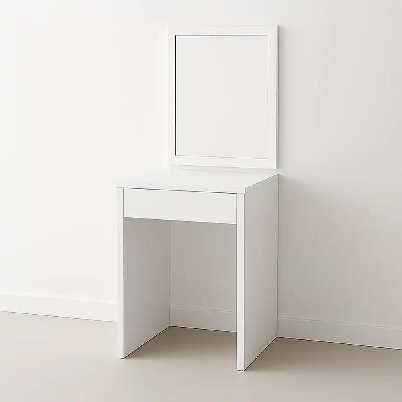 Продажа зеркала с подсветкой, стеллажа и туалетного столика - Для дома и дачи в Пенза