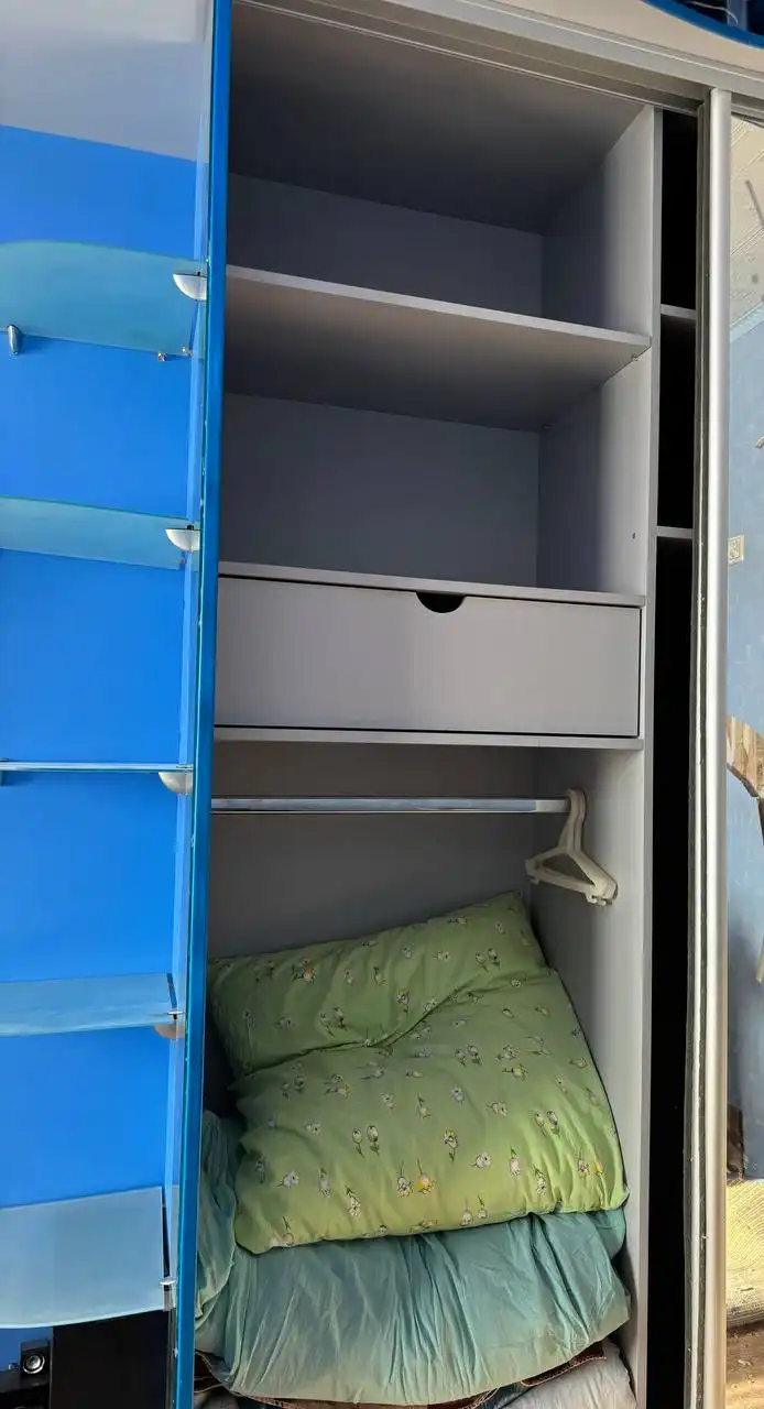 Шкаф купе с подсветкой - Мебель (Для дома и дачи) в Пенза