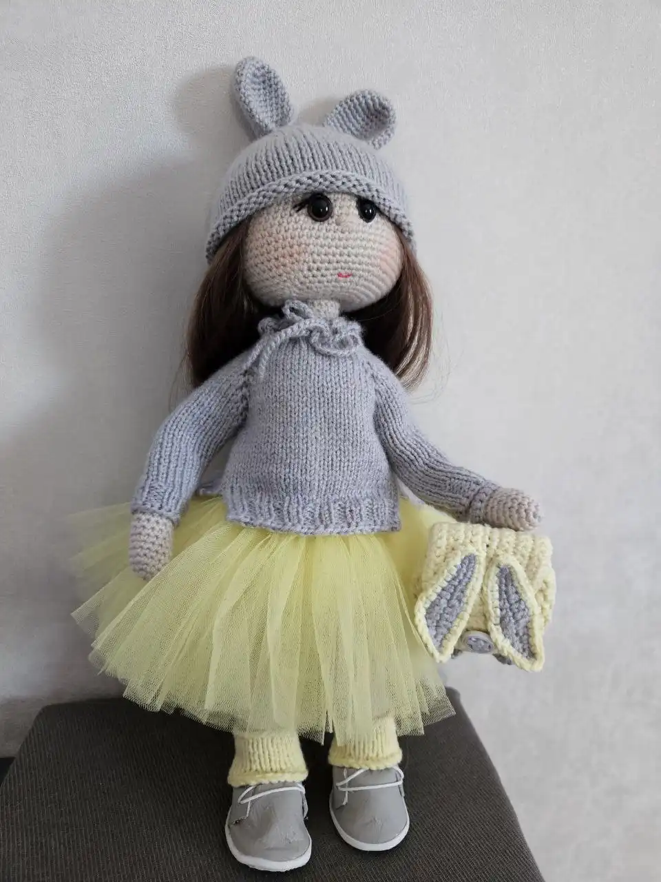 Вязаная кукла ручной работы с комплектом одежды - Рукоделие (Хобби и отдых) в Пенза