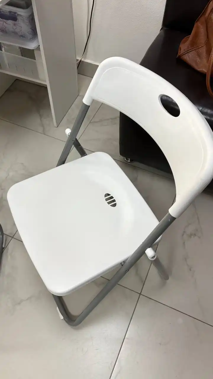 Продам 2 складных стула в отличном состоянии - Мебель (Для дома и дачи) в Пенза