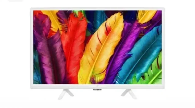 Телевизор б/у отличное состояние - Ноутбуки в Пенза