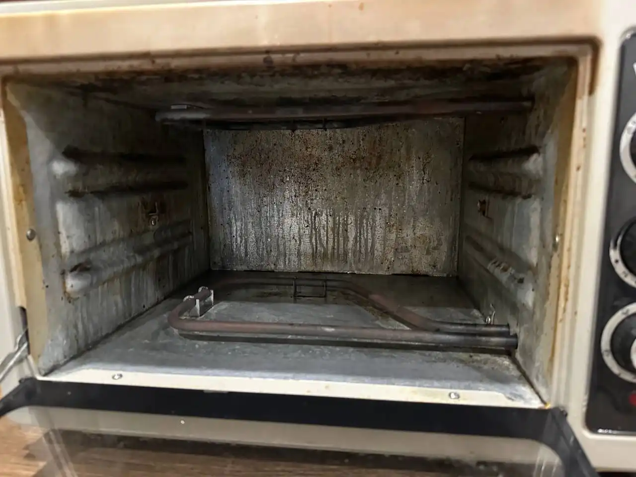 Продам духовой шкаф переносной - Кухонная техника (Для дома и дачи) в Пенза